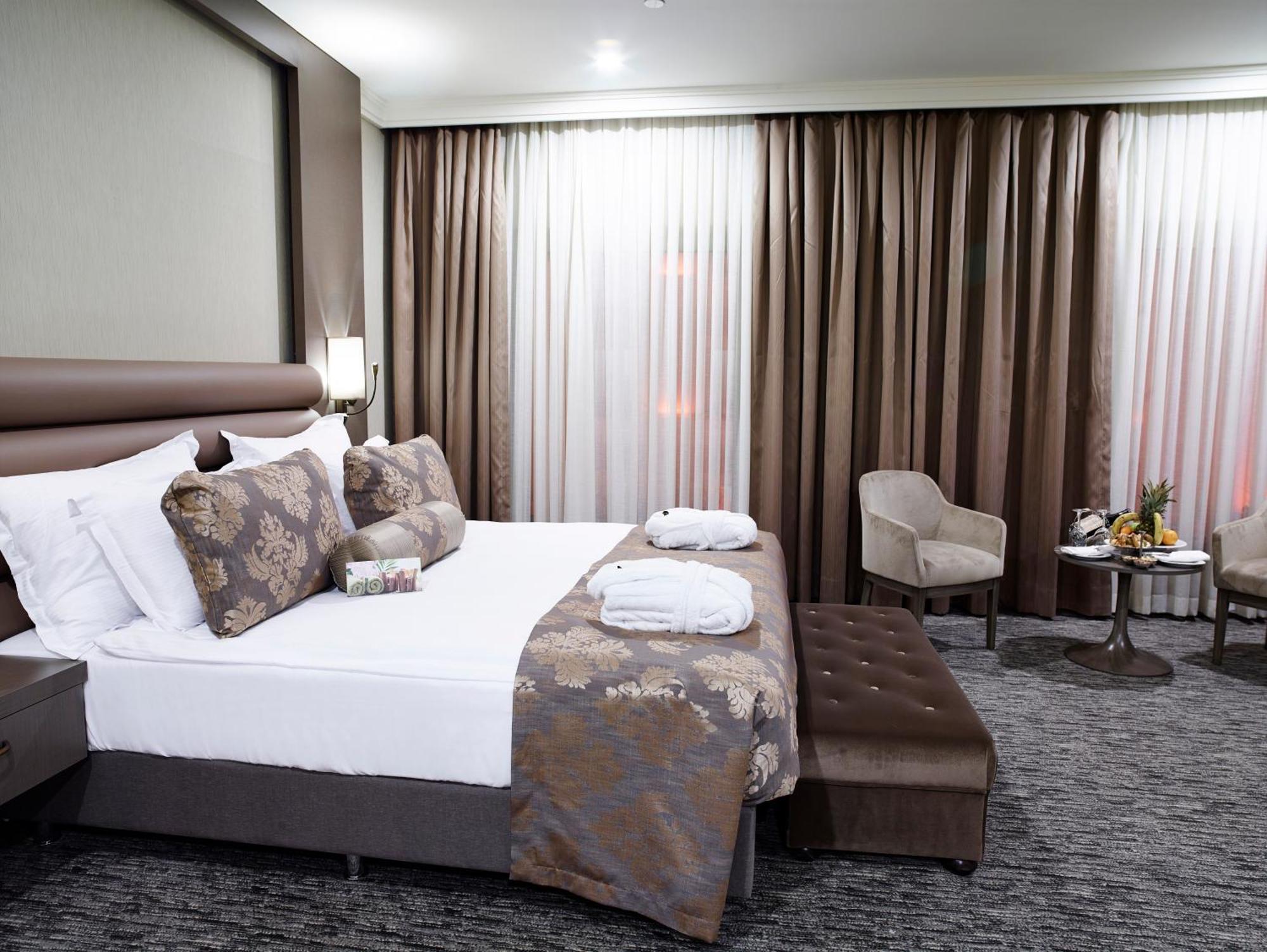 Euro Park Otel Istanbul Ngoại thất bức ảnh